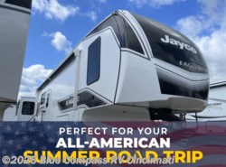 New 2025 Jayco Eagle 335RDOK available in Cincinnati, Ohio