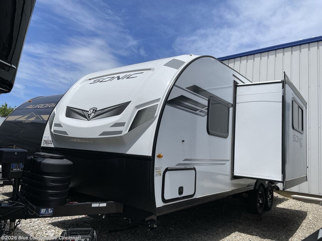 New 2025 Venture RV Sonic SN220VBH available in Cincinnati, Ohio