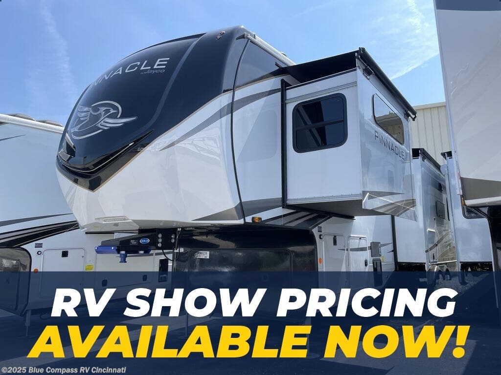 New 2025 Jayco Pinnacle 32RLTS available in Cincinnati, Ohio