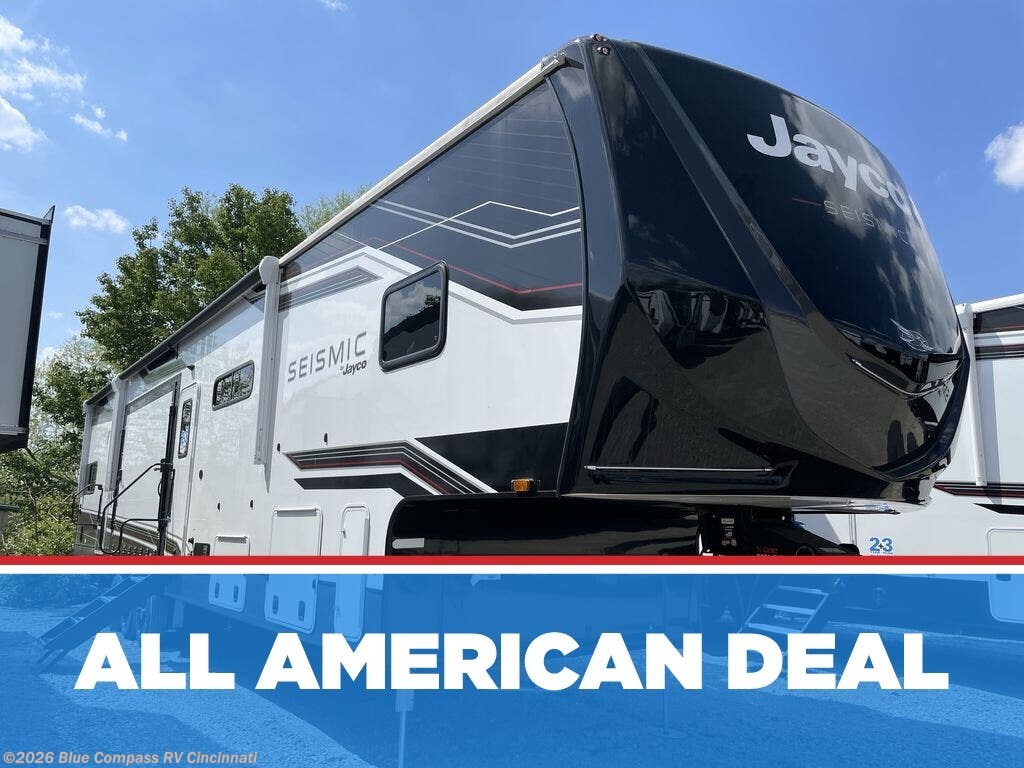 New 2026 Jayco Seismic 413 available in Cincinnati, Ohio