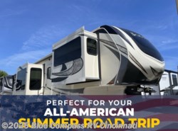 Used 2017 Grand Design Solitude 379FL available in Cincinnati, Ohio