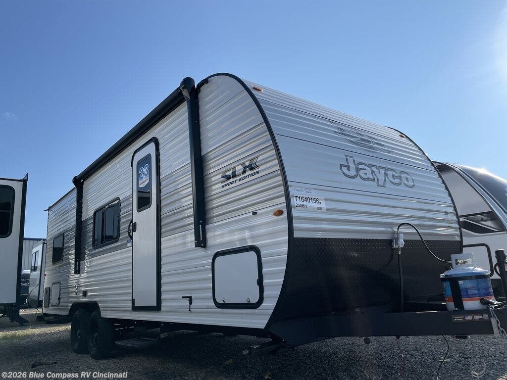 New 2026 Jayco Jay Flight SLX 250BH available in Cincinnati, Ohio