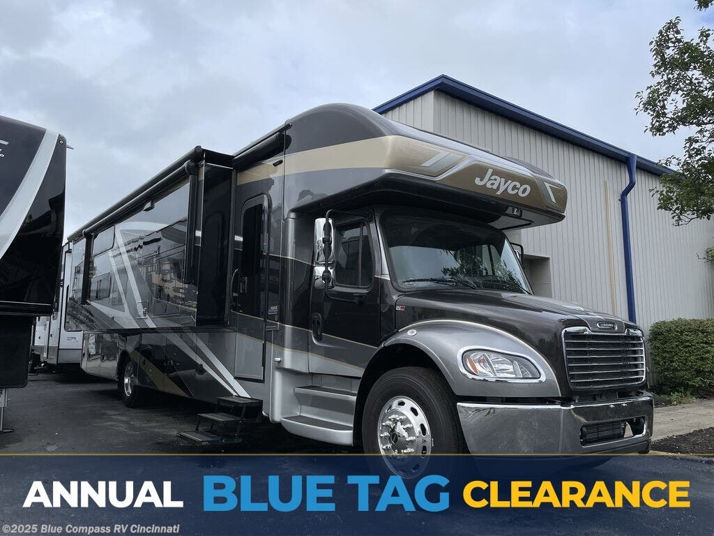 Used 2024 Jayco Seneca 37L available in Cincinnati, Ohio