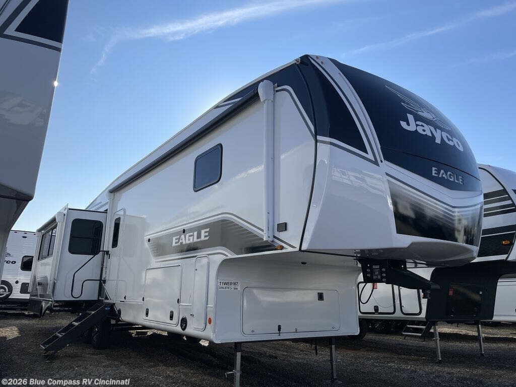 New 2026 Jayco Eagle 335LSTS available in Cincinnati, Ohio