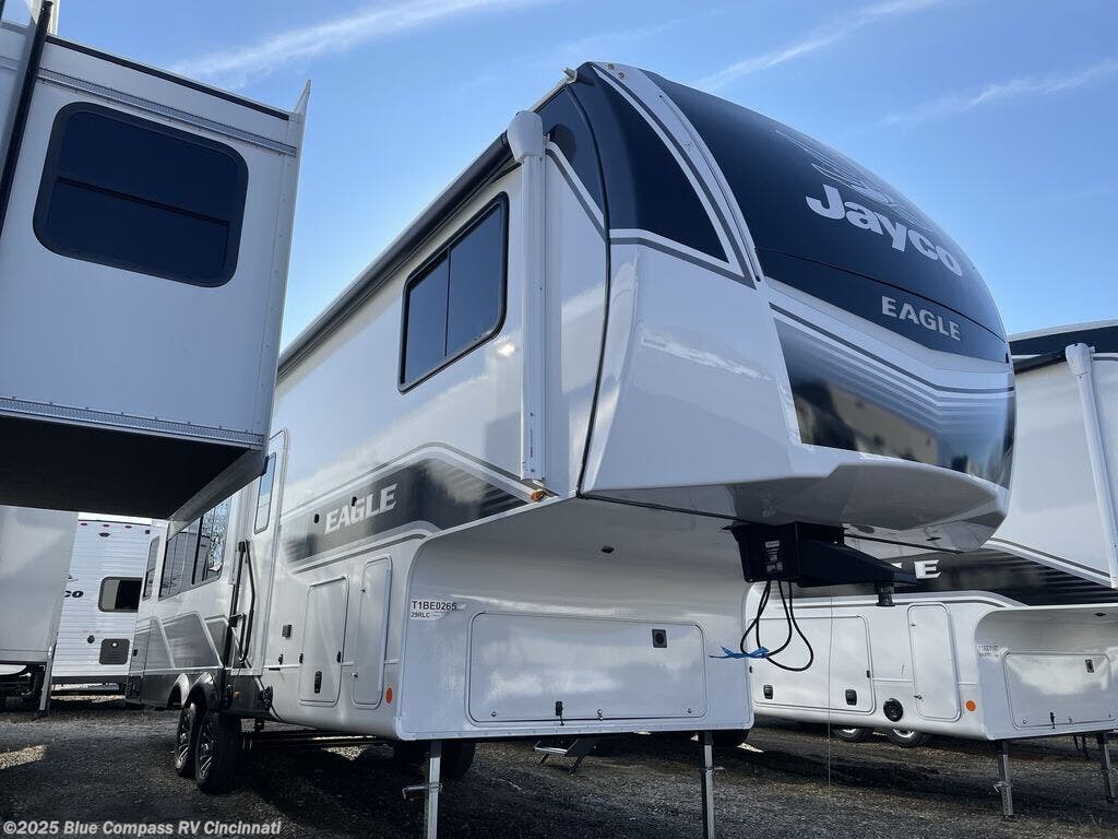 New 2026 Jayco Eagle HT 29RLC available in Cincinnati, Ohio