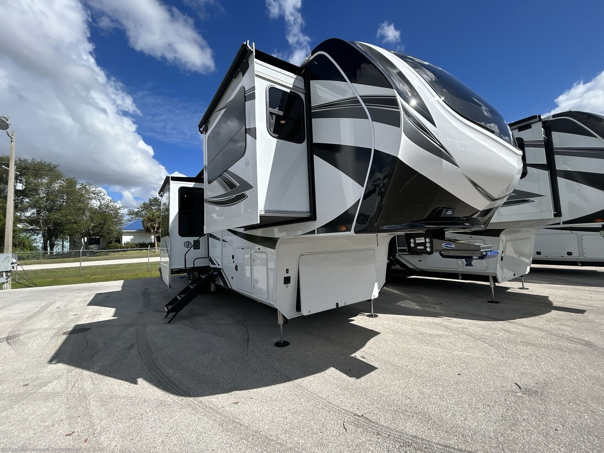 New 2026 Grand Design Solitude 380FL available in Cincinnati, Ohio