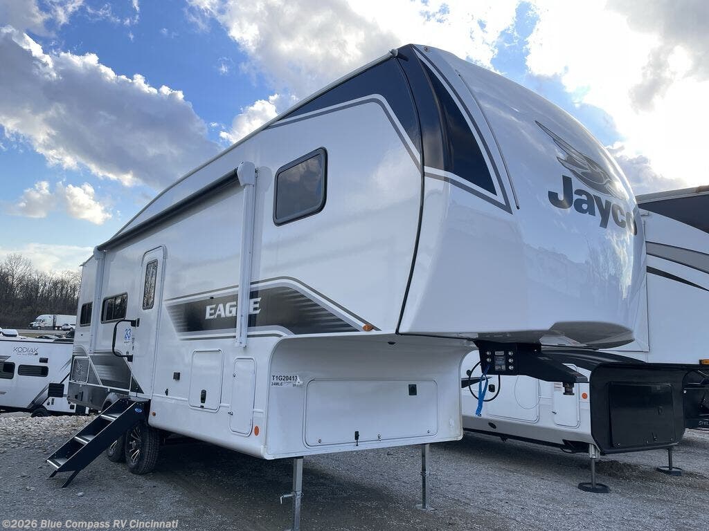 New 2026 Jayco Eagle SLE 24MLE available in Cincinnati, Ohio