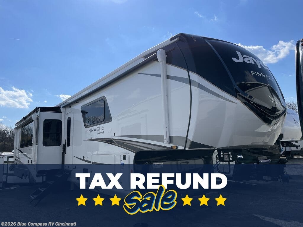 New 2026 Jayco Pinnacle 38FBRK available in Cincinnati, Ohio