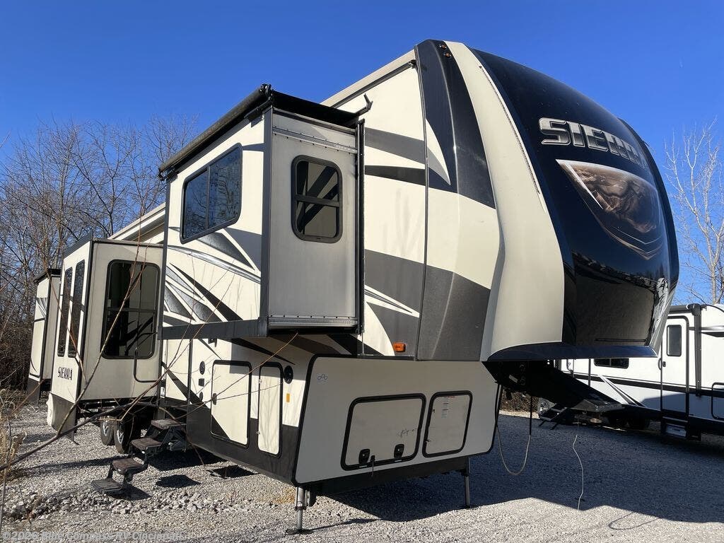 Used 2018 Forest River Sierra 379FLOK available in Cincinnati, Ohio