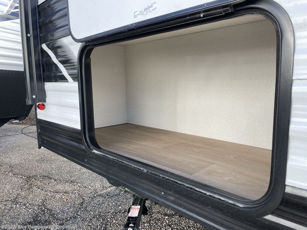 New 2026 Grand Design Transcend One 161DB available in Cincinnati, Ohio
