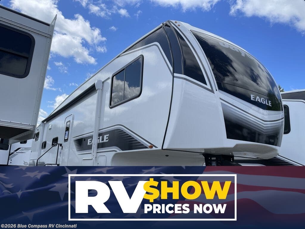 New 2026 Jayco Eagle HT 31QCD available in Cincinnati, Ohio