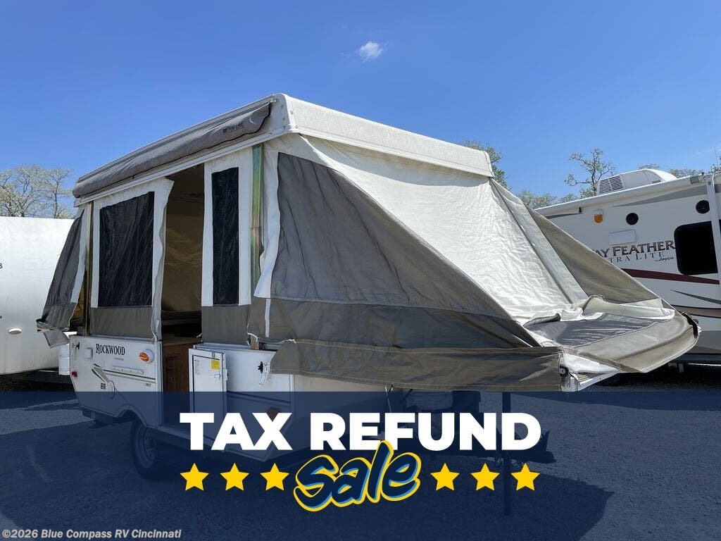 Used 2010 Forest River Rockwood Freedom LTD Series 1940LTD available in Cincinnati, Ohio