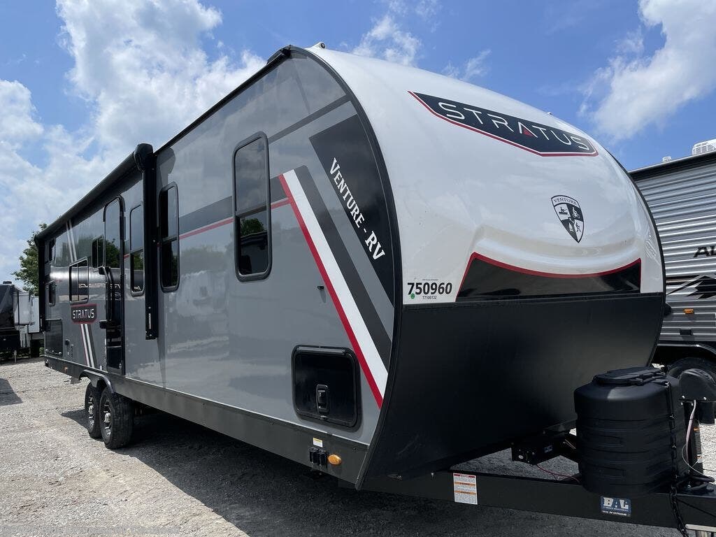 New 2026 Venture RV Stratus SR302VBH available in Cincinnati, Ohio
