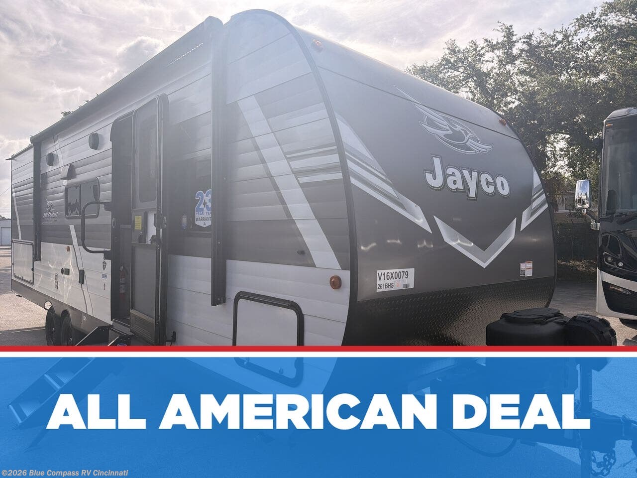 New 2027 Jayco Jay Flight SLX 261BHS available in Cincinnati, Ohio