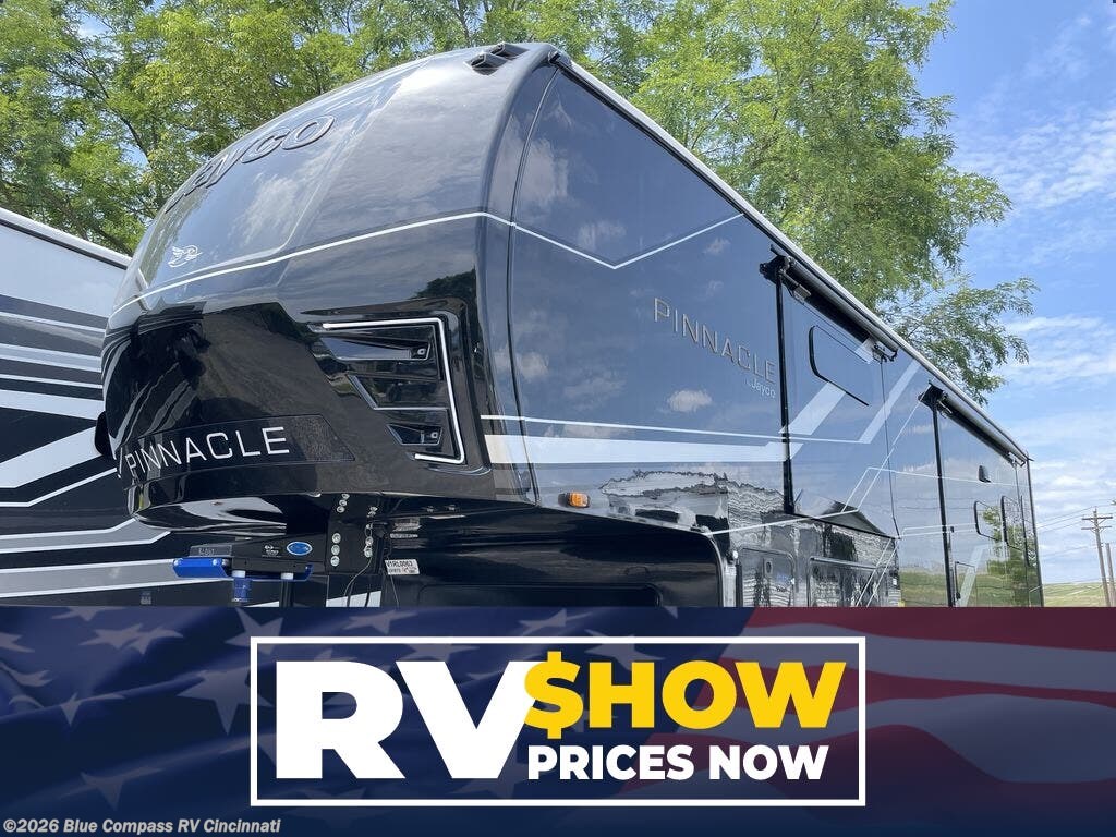 New 2027 Jayco Pinnacle 36FBTS available in Cincinnati, Ohio