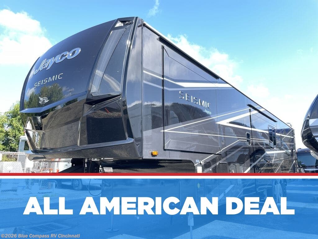 New 2027 Jayco Seismic 395 available in Cincinnati, Ohio