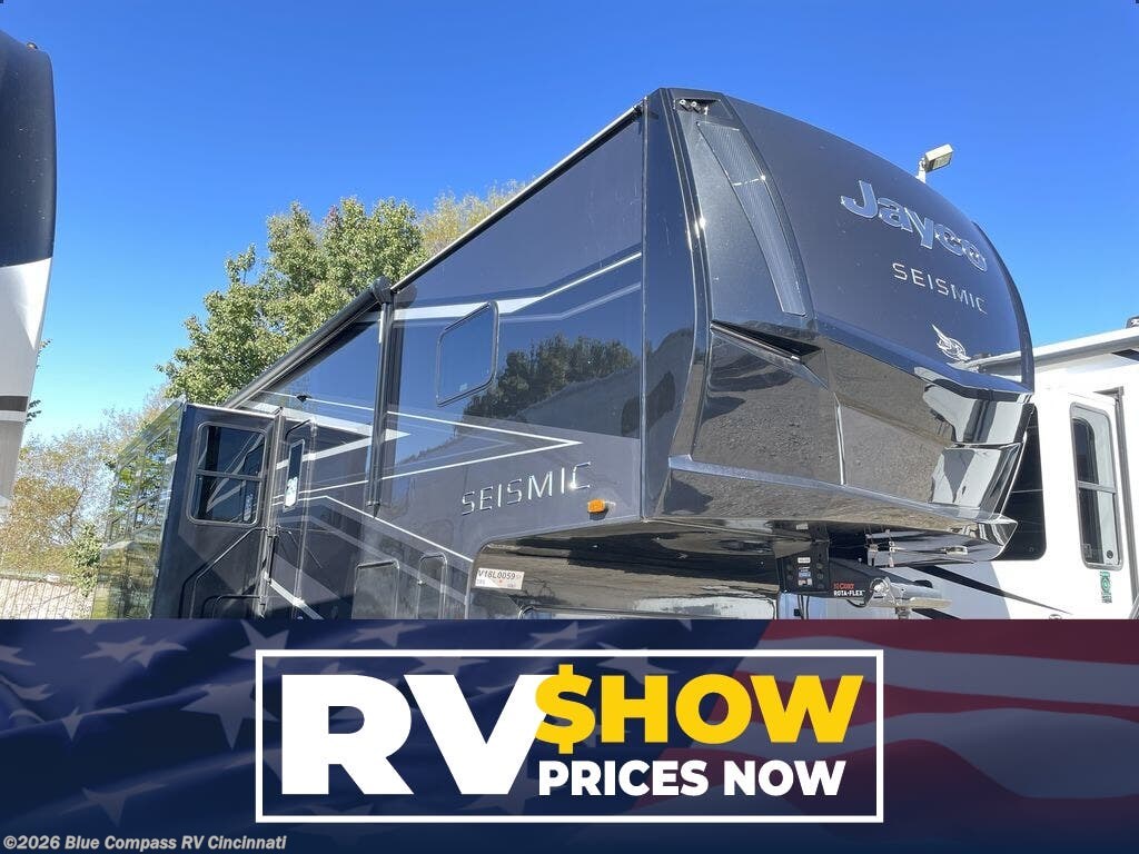 New 2027 Jayco Seismic 395 available in Cincinnati, Ohio