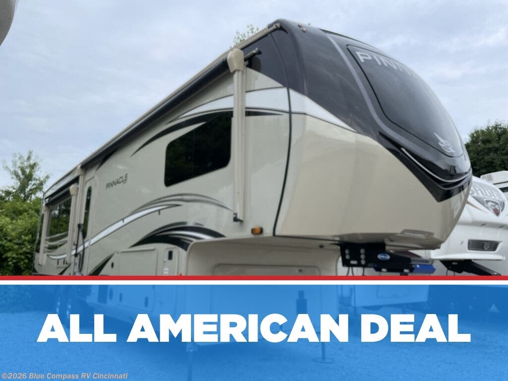 Used 2022 Jayco Pinnacle 36SSWS available in Cincinnati, Ohio