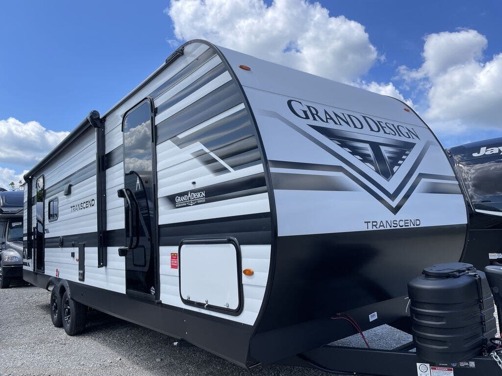 New 2027 Grand Design Transcend 265BHT available in Cincinnati, Ohio