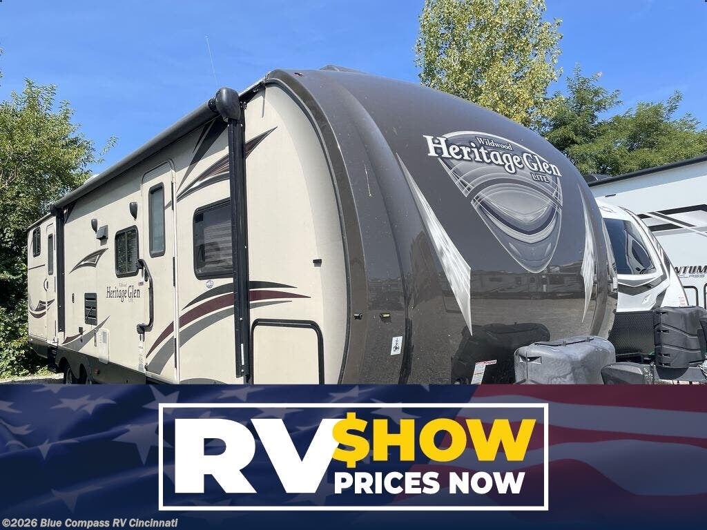 Used 2015 Forest River Wildwood Heritage Glen 312QBUD available in Cincinnati, Ohio