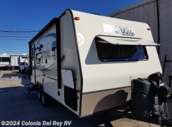 Used 2017 Forest River Flagstaff Micro Lite 21FBRS available in Corpus Christi, Texas