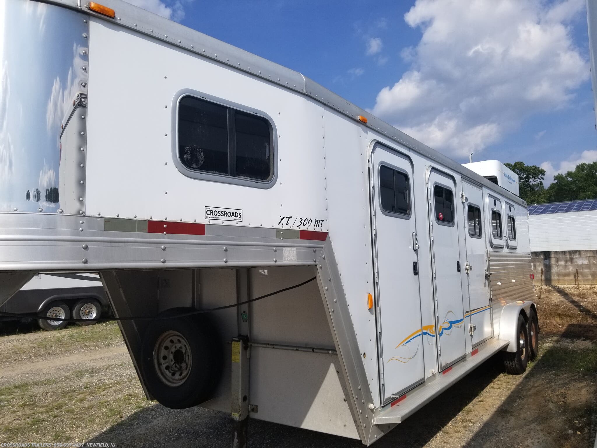 used-horse-trailers-for-sale-in-me-trailersmarket