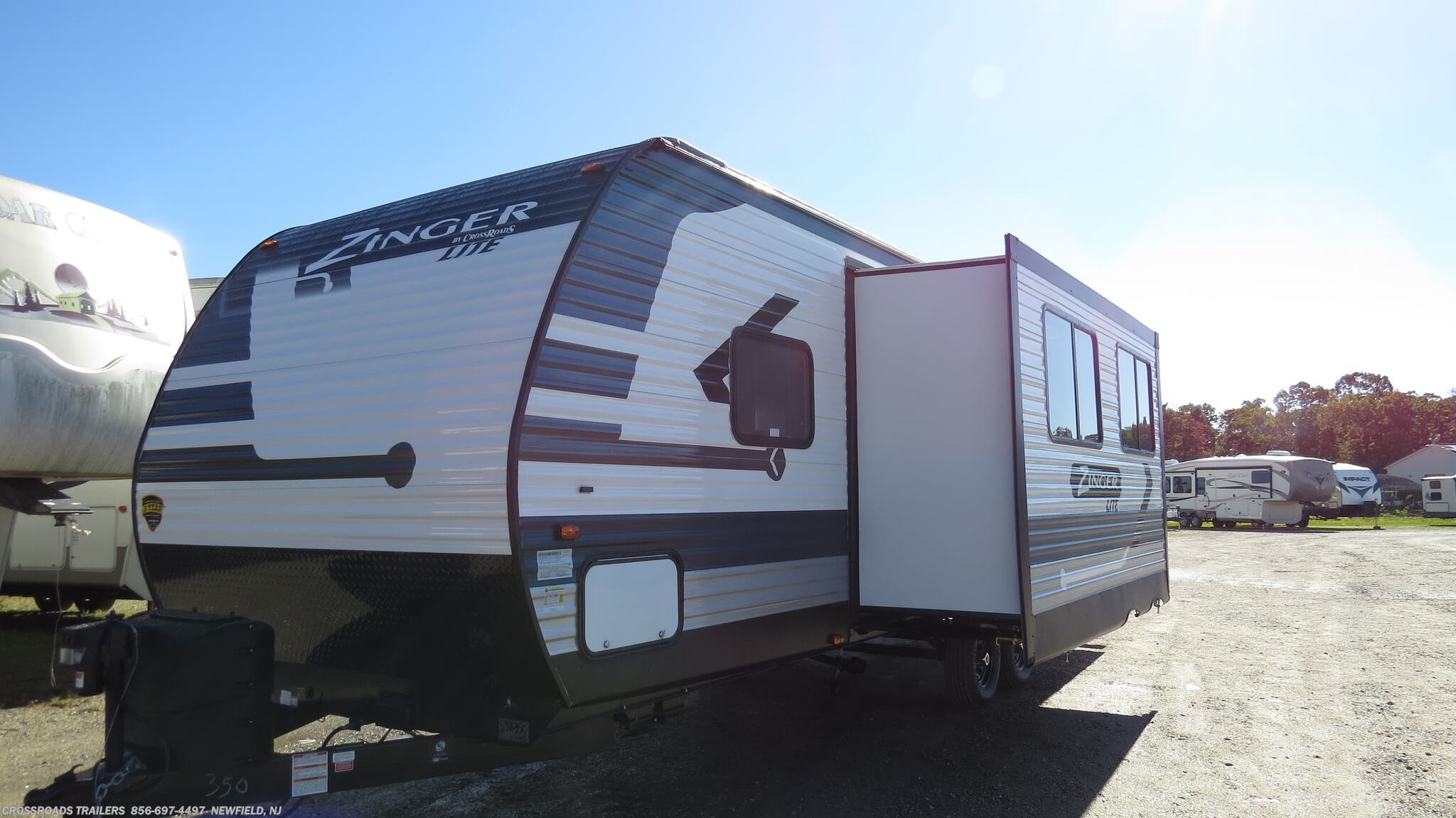 Travel Trailer - 2021 CrossRoads Zinger ZR280RB | TrailersUSA