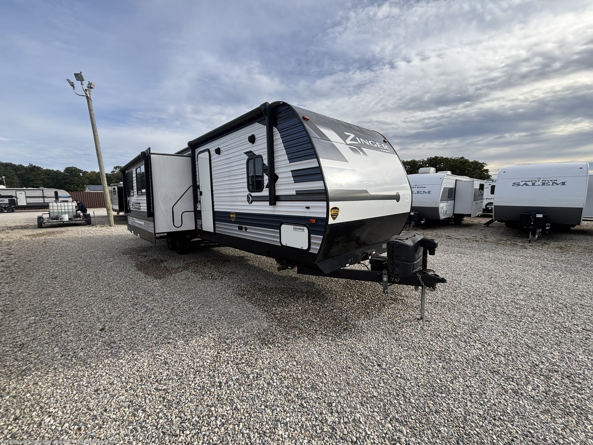Used 2021 CrossRoads Zinger 333DB available in Newfield, New Jersey