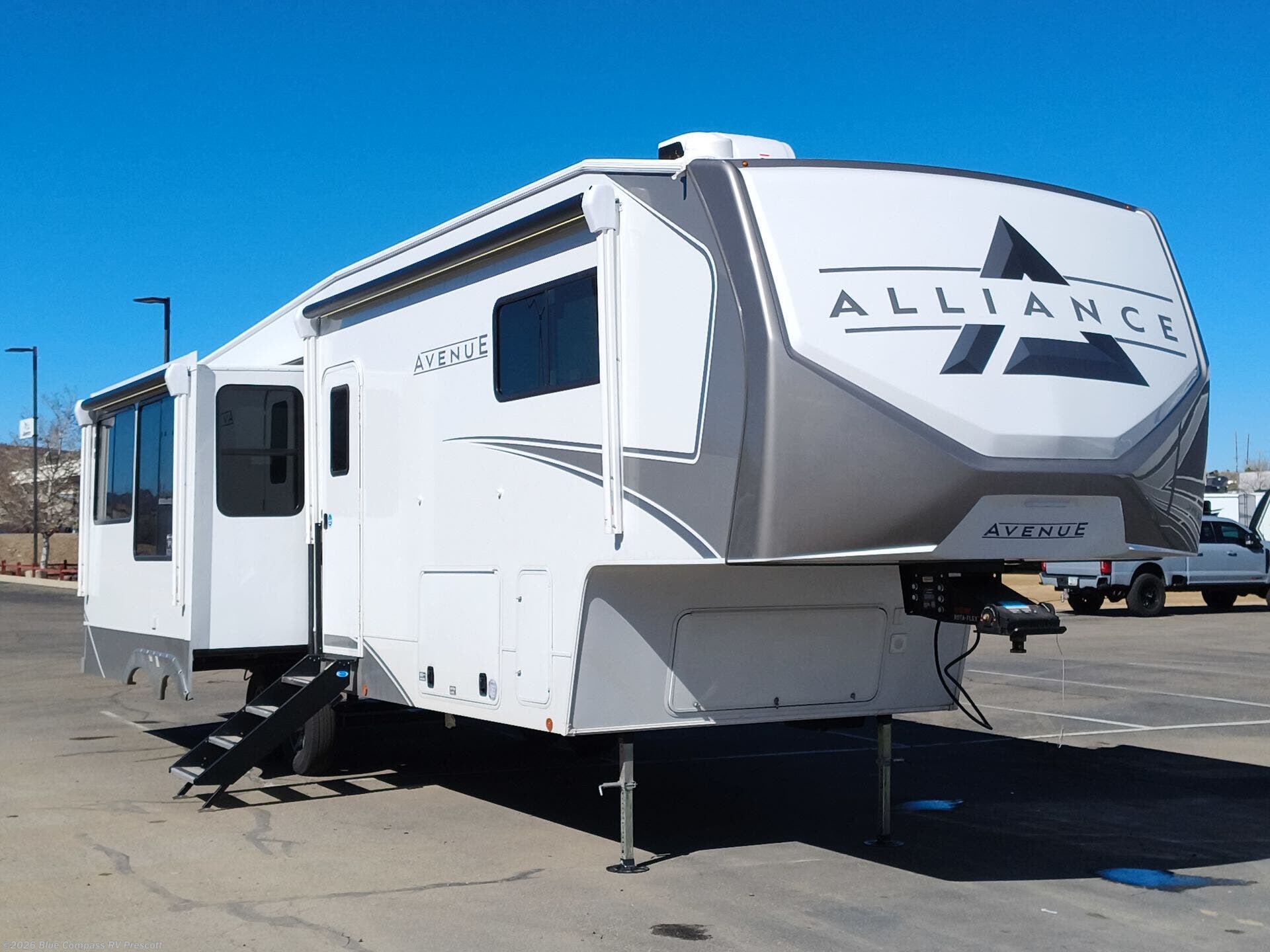 New 2026 Alliance RV Avenue 32RLS available in Prescott, Arizona