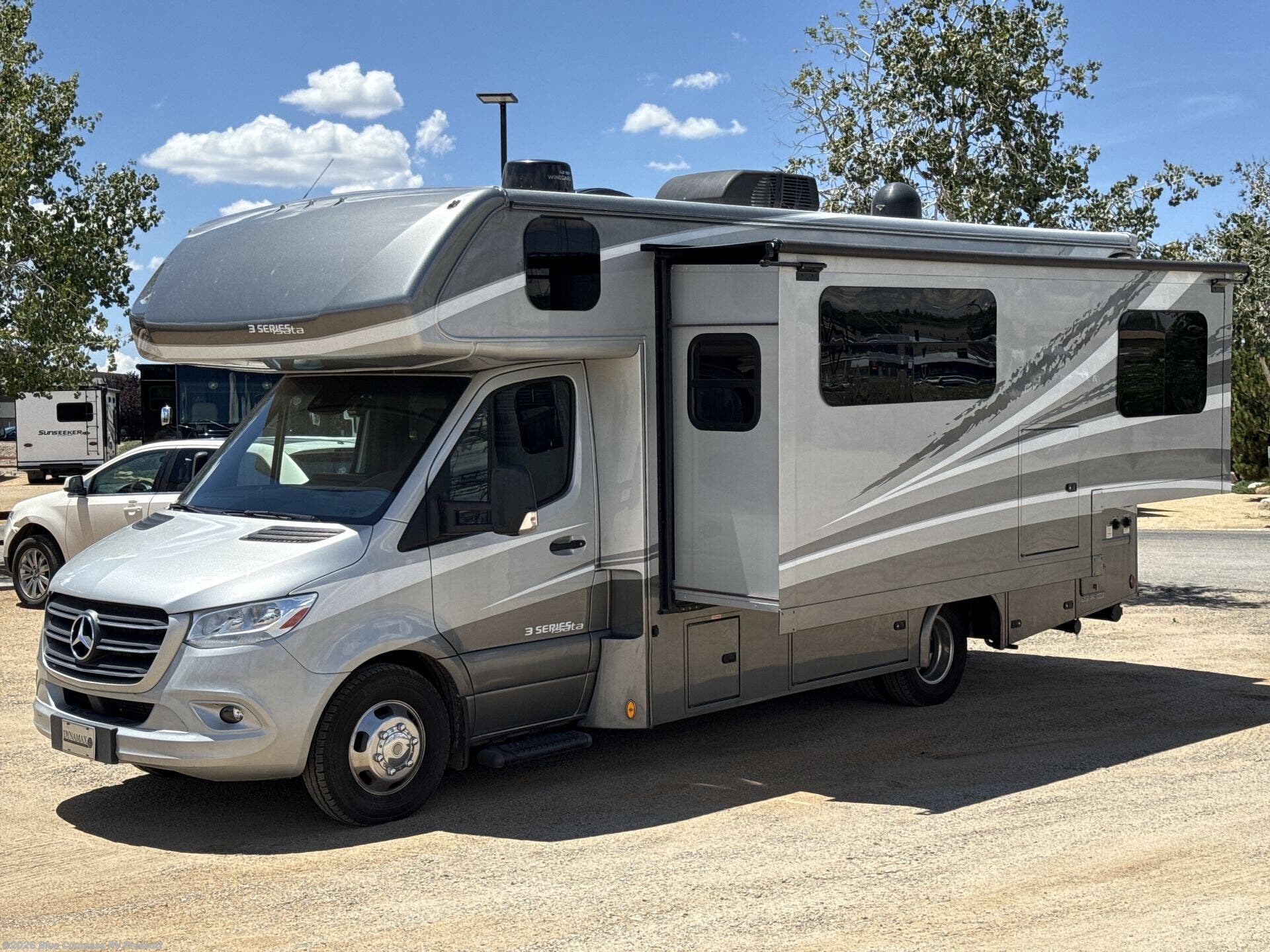 Used 2023 Dynamax Corp  isata 3 24FW available in Prescott, Arizona