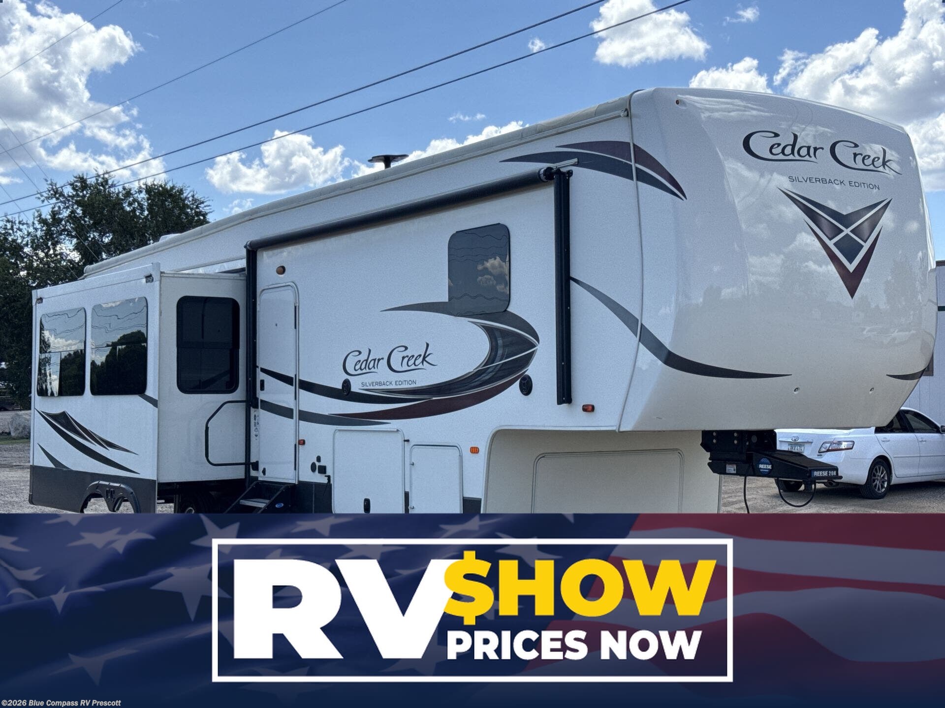 Used 2019  Forest River Cedar Creek Silverback 31IK by Forest River from Blue Compass RV Prescott in Prescott, AZ