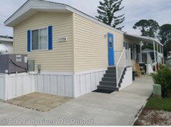 Used 2007 Chariot available in North Fort Myers, Florida